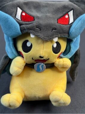 Pokemon Center 2014 Mega Charizard X Poncho Pikachu Plush 7" Authentic A1314⁠